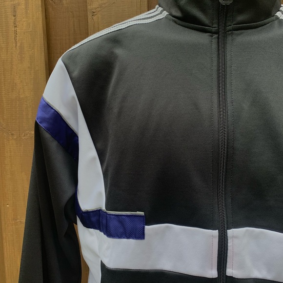 ***SOLD***Adidas Retro Inspired Zip Track Jacket. - Picture 4 of 8